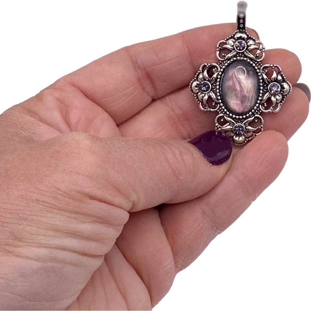 Victorian Style Pendant with Lovely Smokey Gray & Pink Stone - Picture 5 of 10